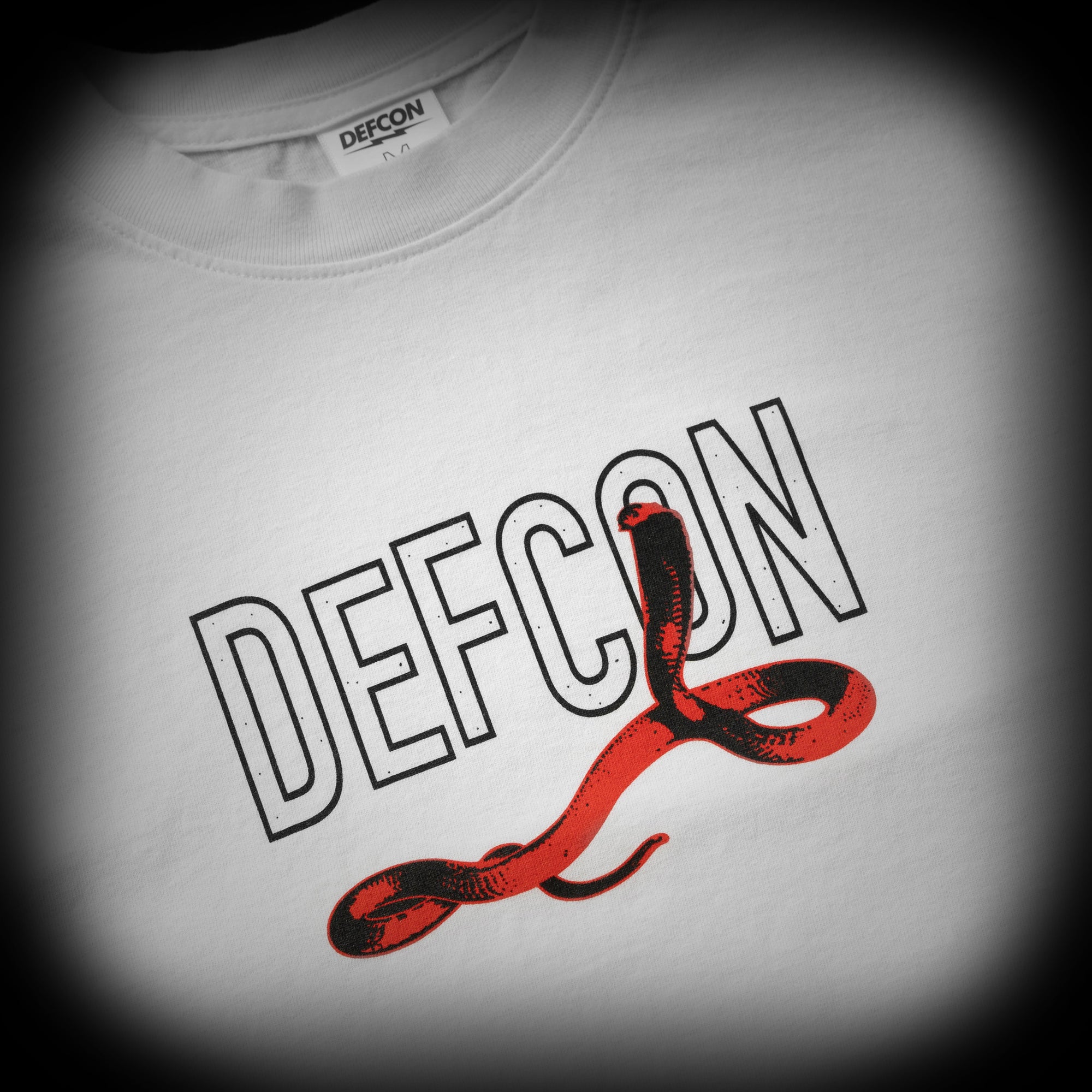 COBRA TEE - WHITE