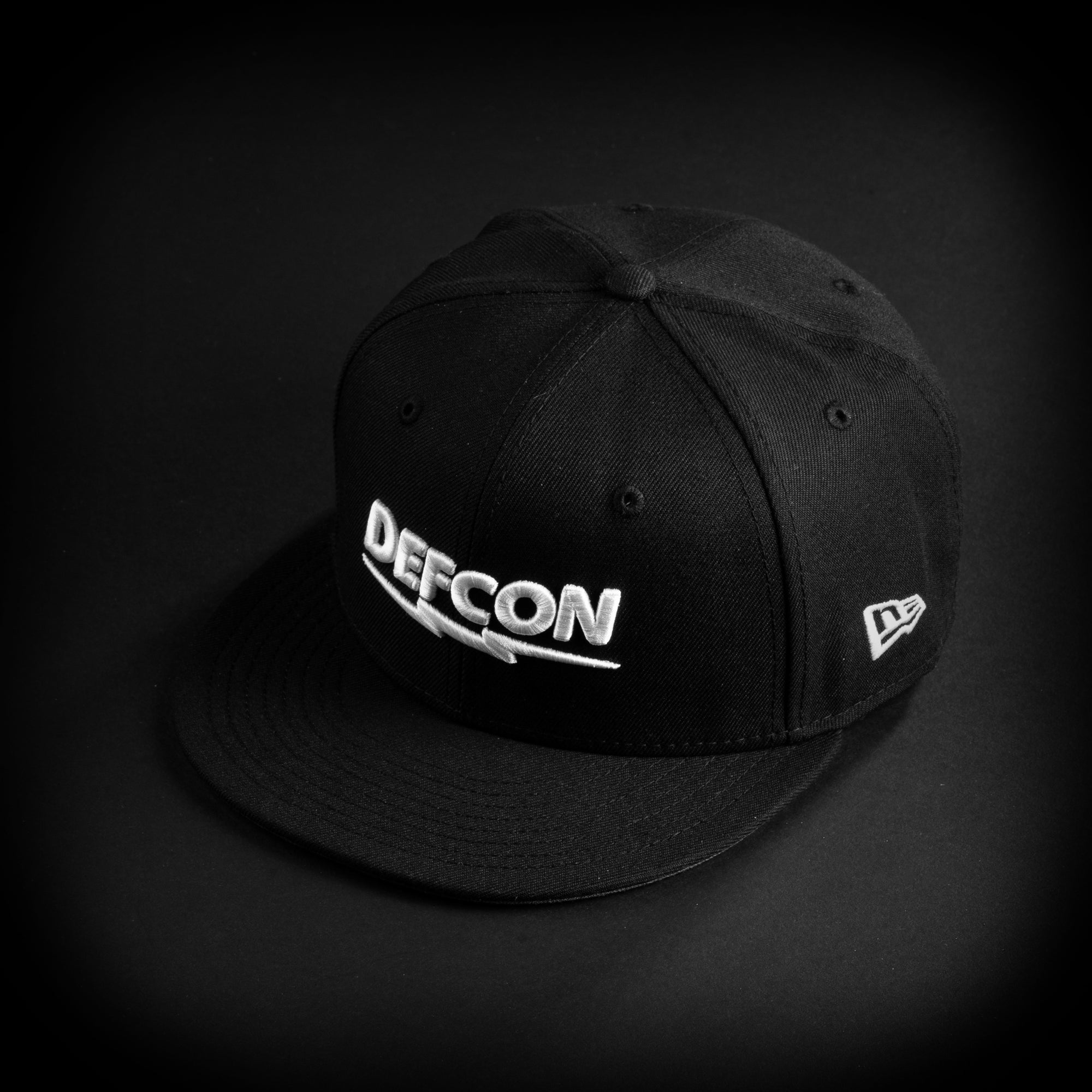 DEFCON / NEW ERA FITTED CAP - BLACK