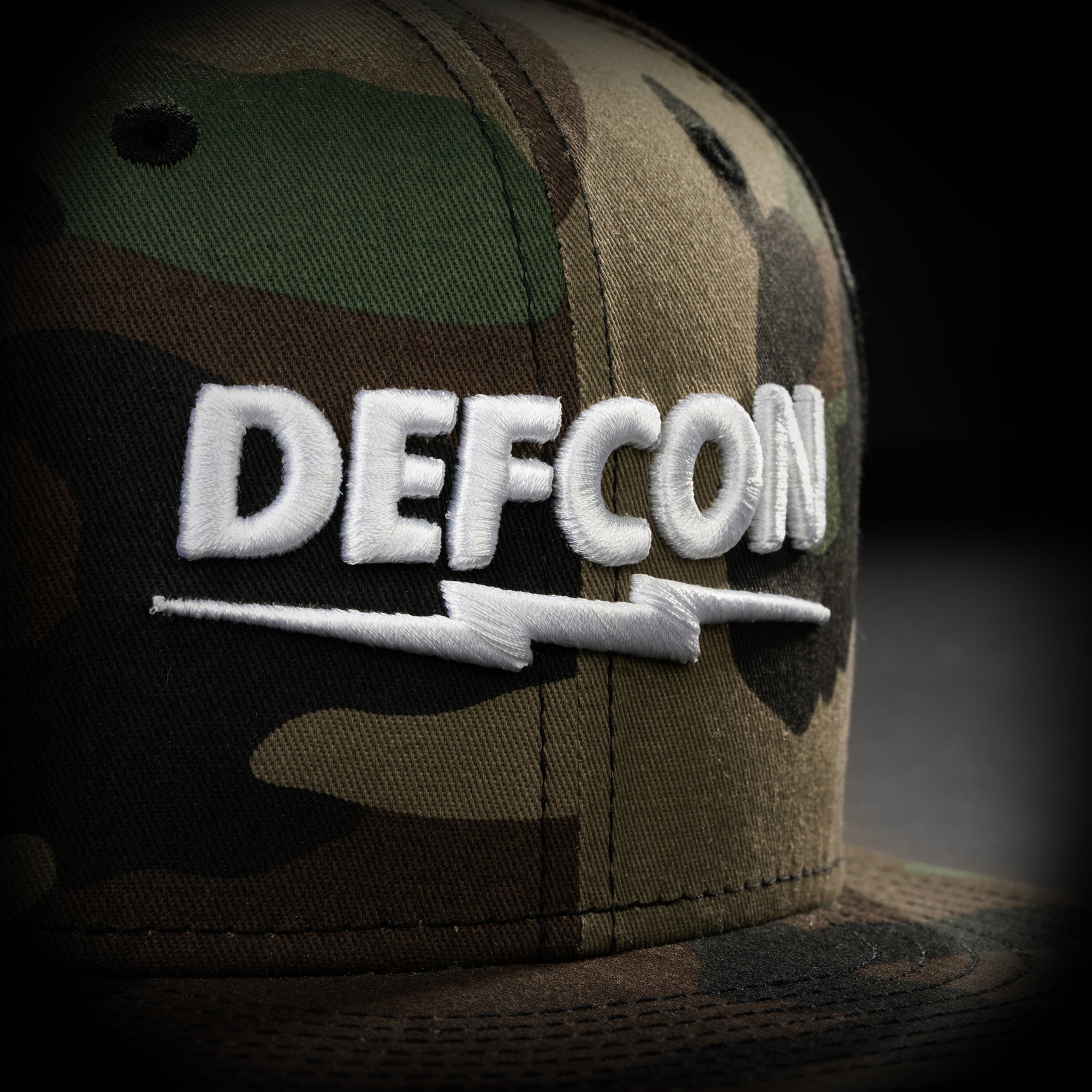 DEFCON / NEW ERA FITTED CAP - WOODLAND