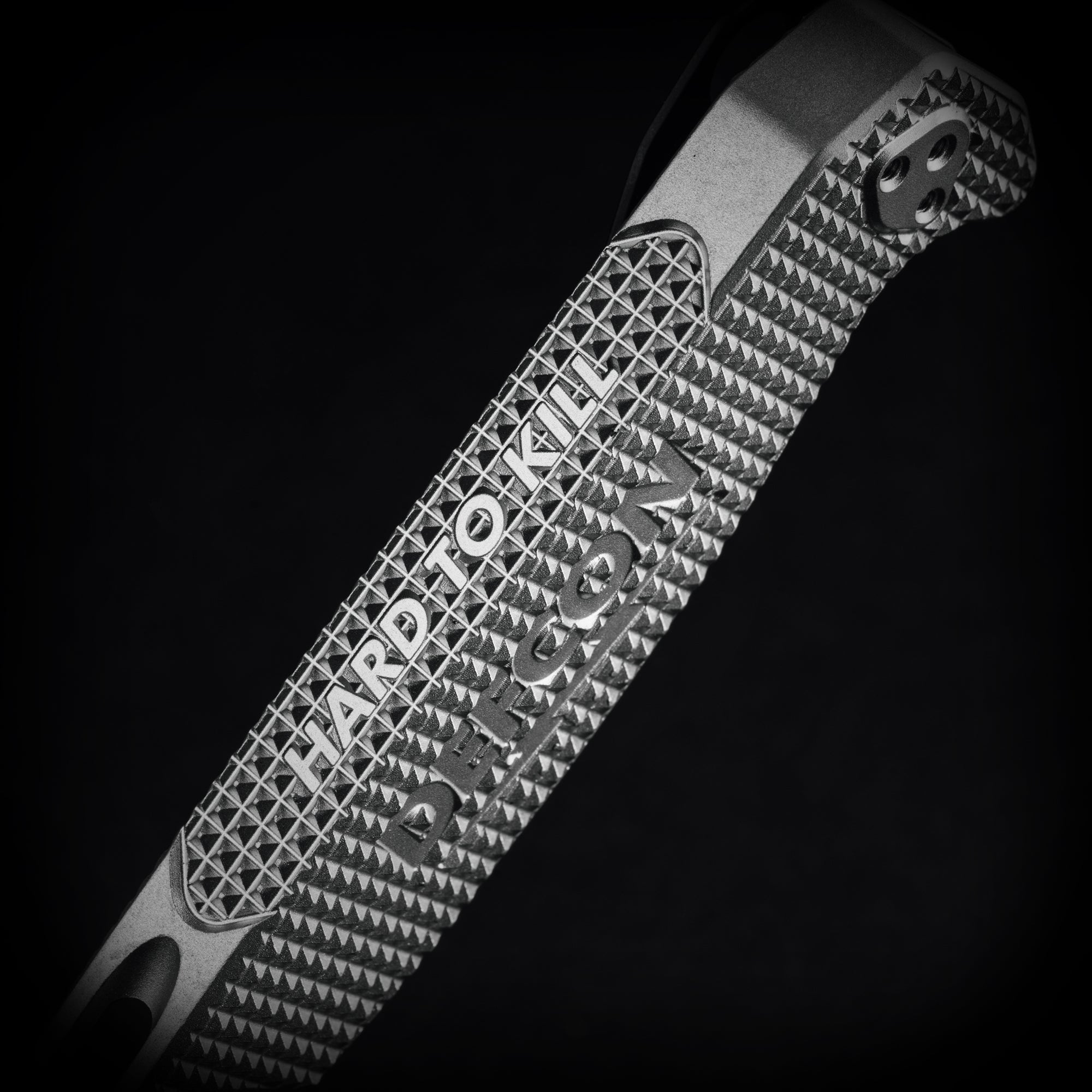 DEFCON HALF FACE BLADES CROW FOLDER KNIFE