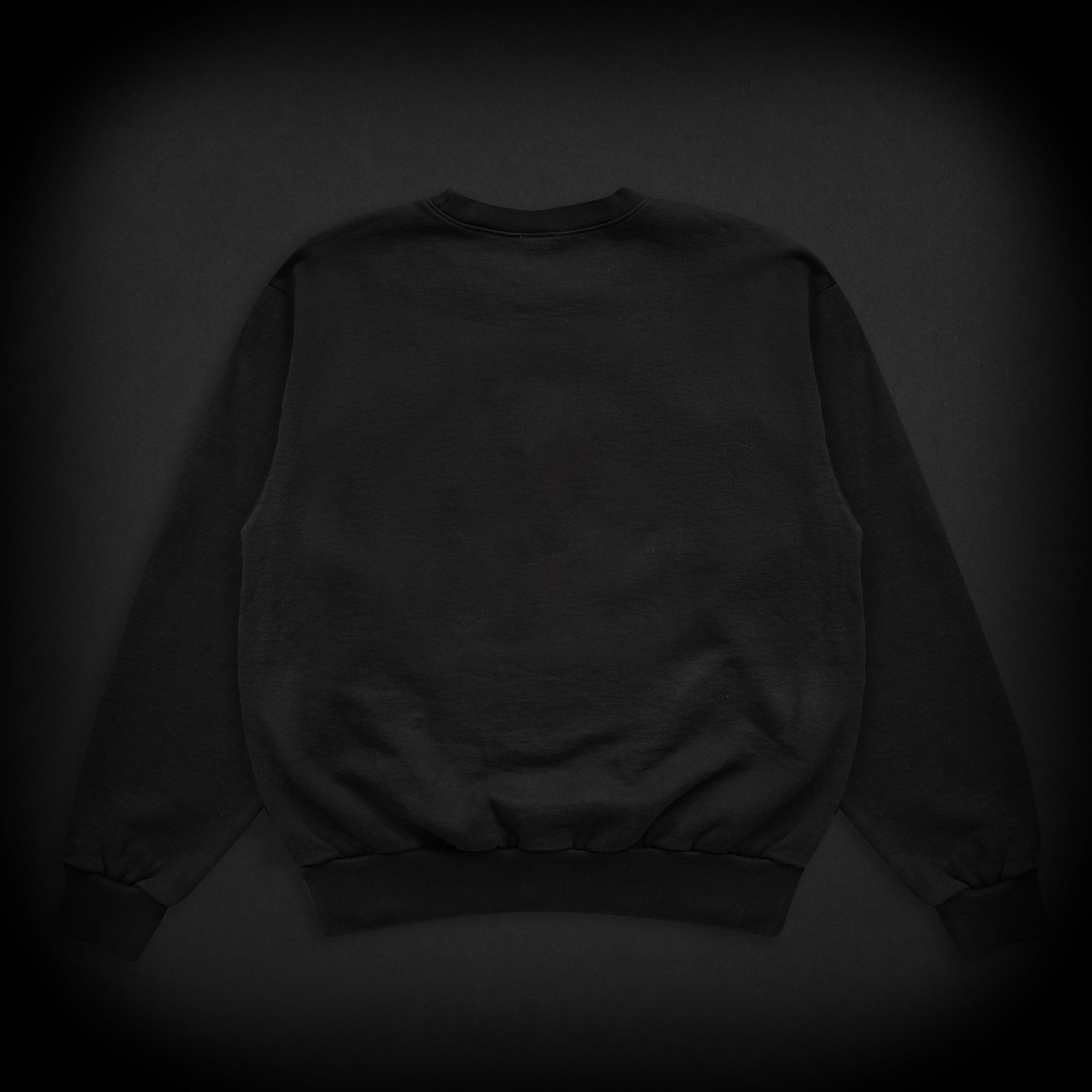 WOLF CREWNECK - BLACK